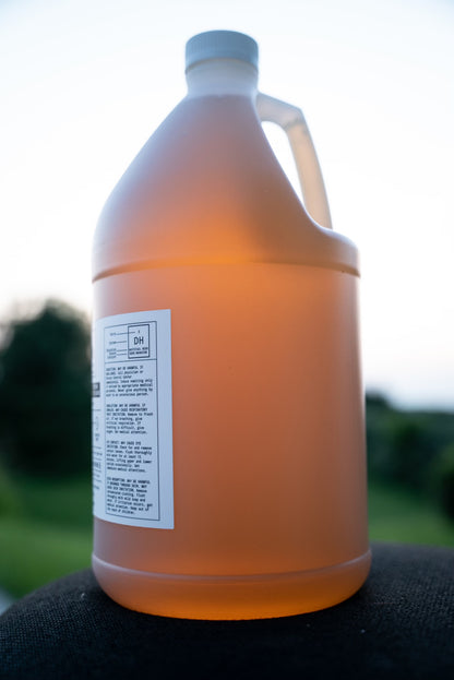 One Gallon Full Spectrum Synthetic Urine